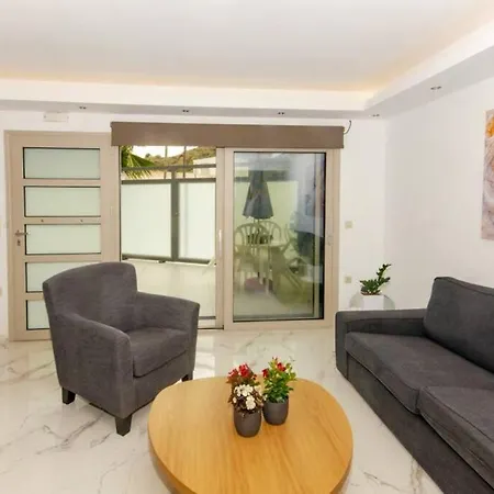 Mare Monte Luxury Apartment Kíssamos Extérieur photo