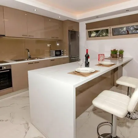Mare Monte Luxury Apartment Kíssamos Extérieur photo